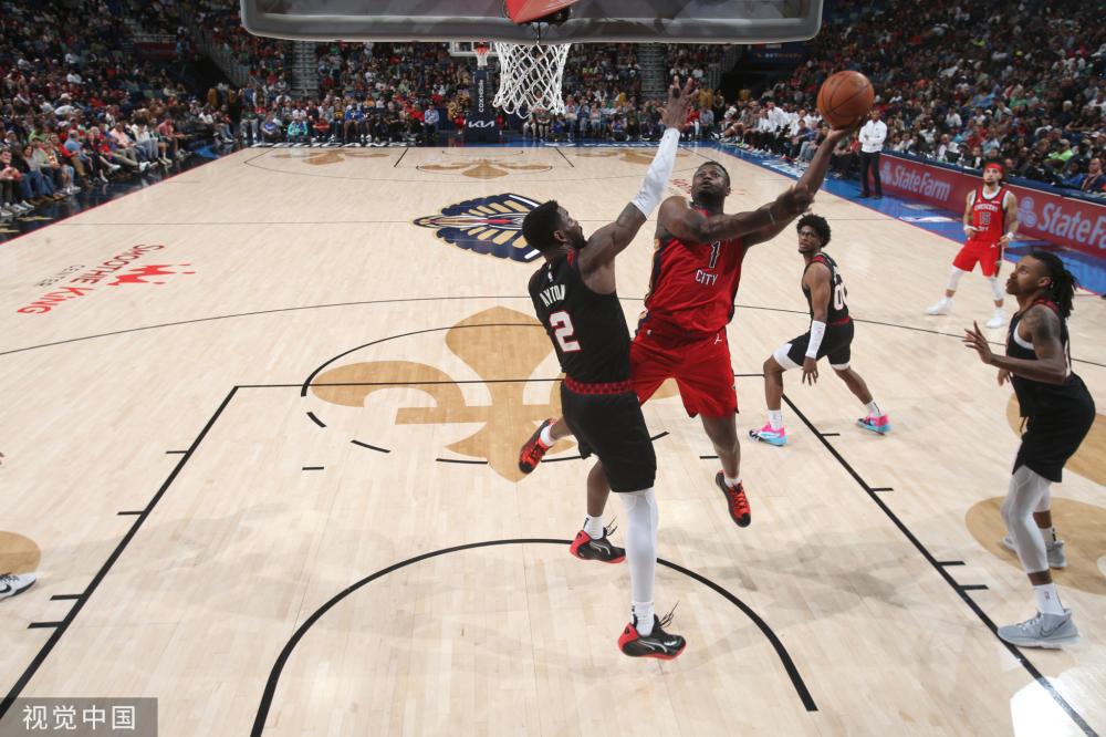 马丁内斯与 马丁内斯与