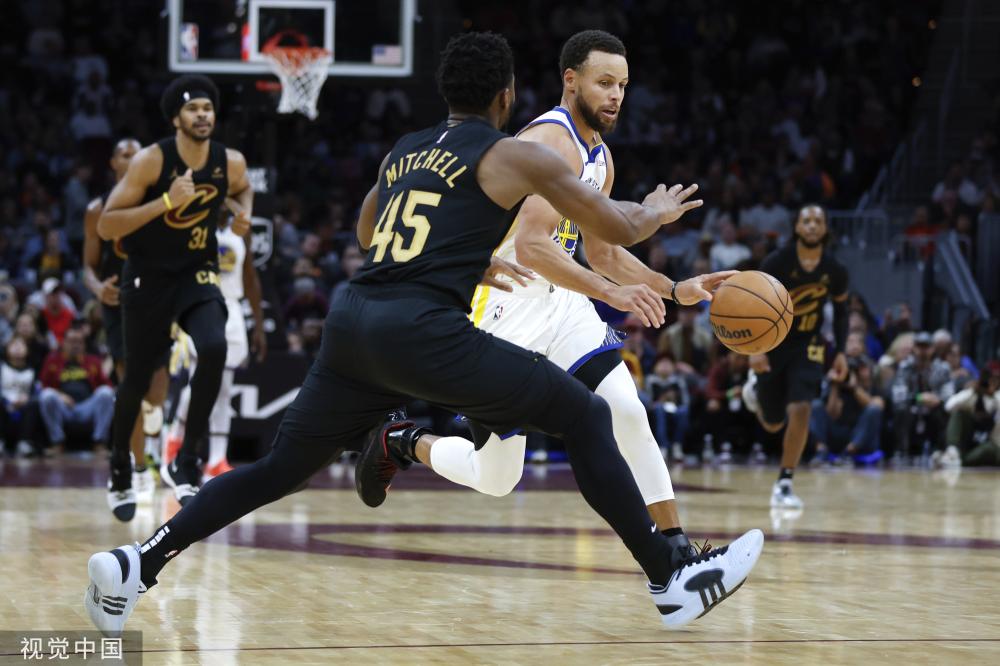 现代足球的 现代足球的